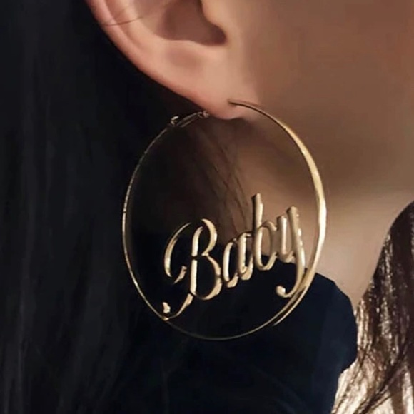 ✨✨New✨ Large Baby Hoop Earrings✨ - Picture 5 of 6